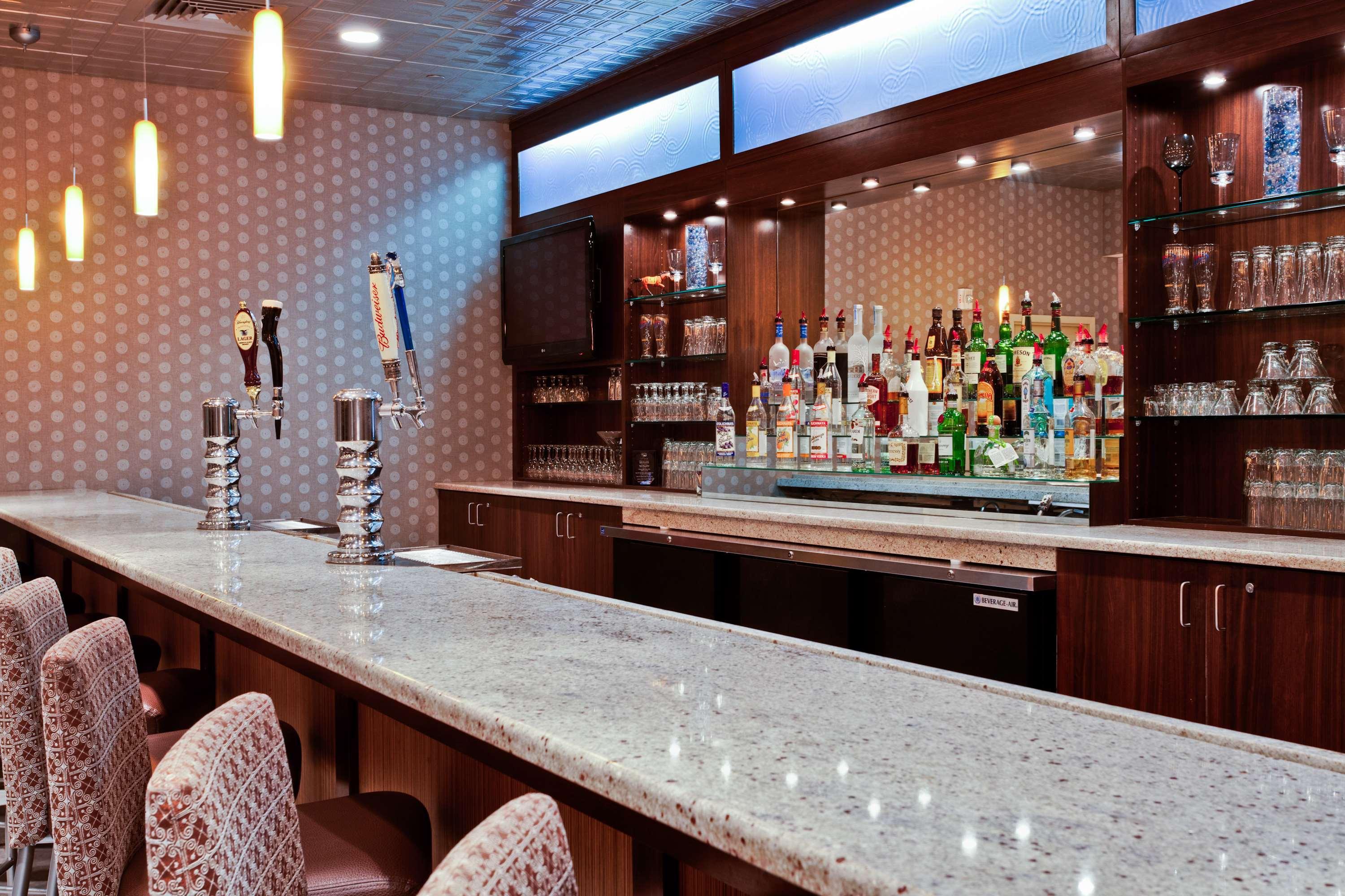 Radisson Hotel Freehold Exterior photo